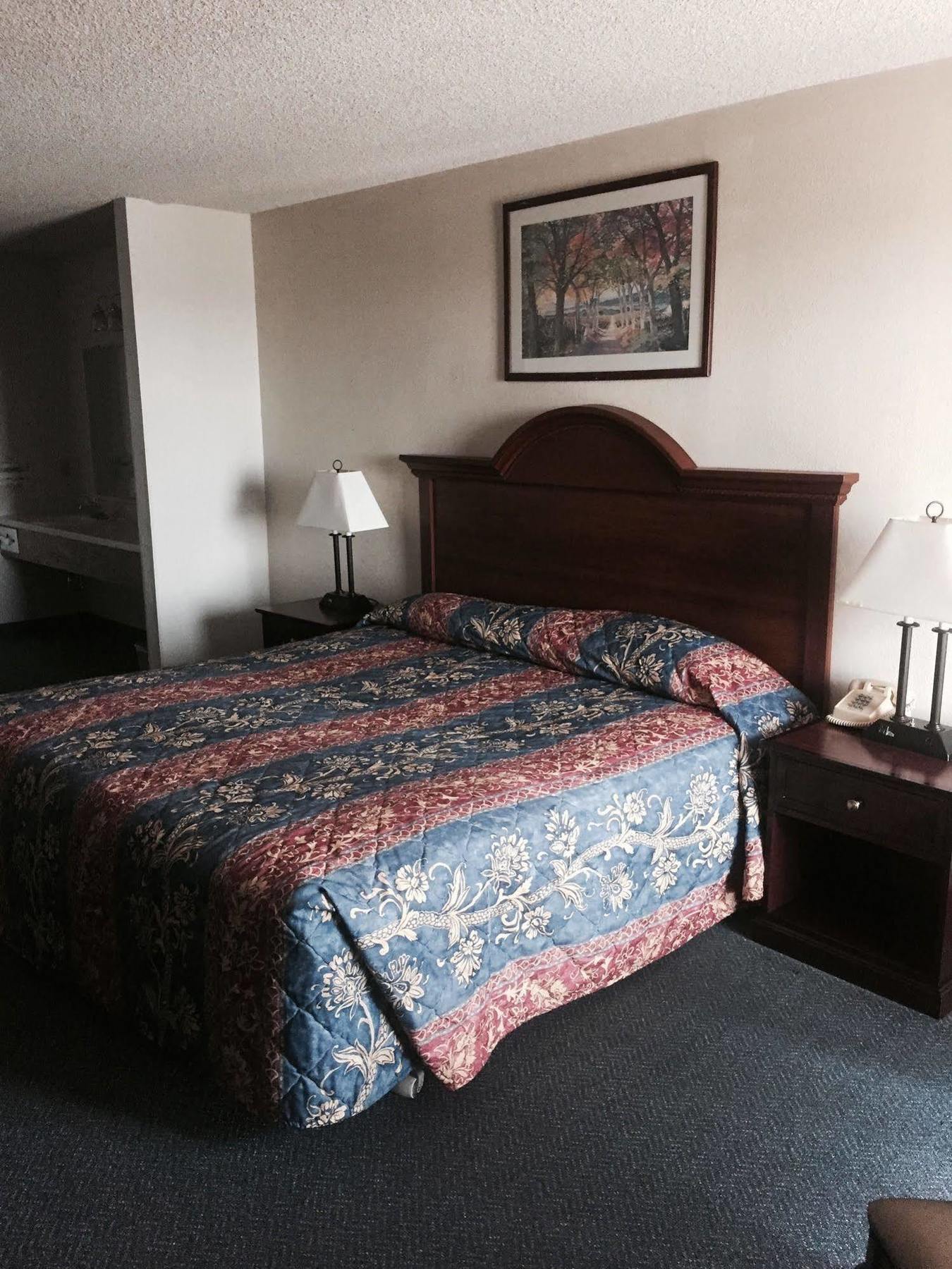 Country Inn Bolivar 외부 사진